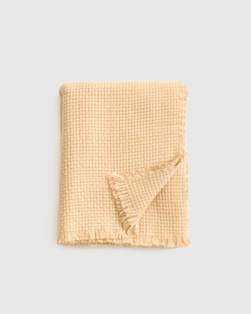 Ultra Luxe Basketweave Throw - Camel